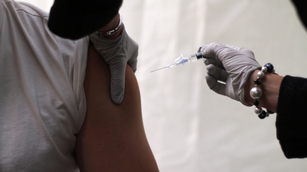 Staying Ahead of the Flu: The Benefits of Annual Flu Vaccination